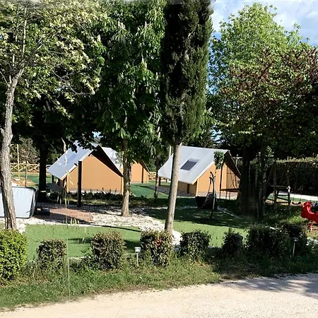 Luxe tent Glamping Poggio Imperiale Marche