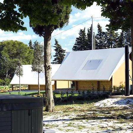 Luxe tent Glamping Poggio Imperiale Marche *