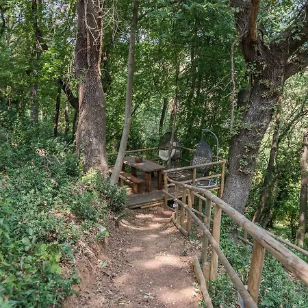 ラグジュアリーテント Glamping Poggio Imperiale Marche