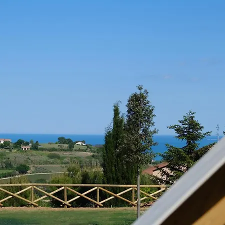 Glamping Poggio Imperiale Marche Luksusowy namiot